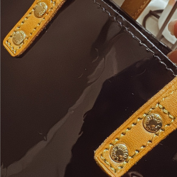 Louis Vuitton Vernis mini tote - Picture 10 of 13